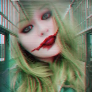 Meet your Posher, Holly